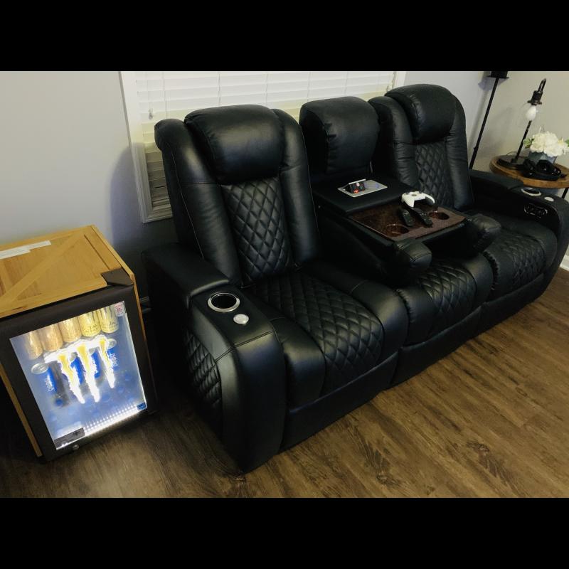 Seatcraft Anthem Home Theater Sectional 4Seating